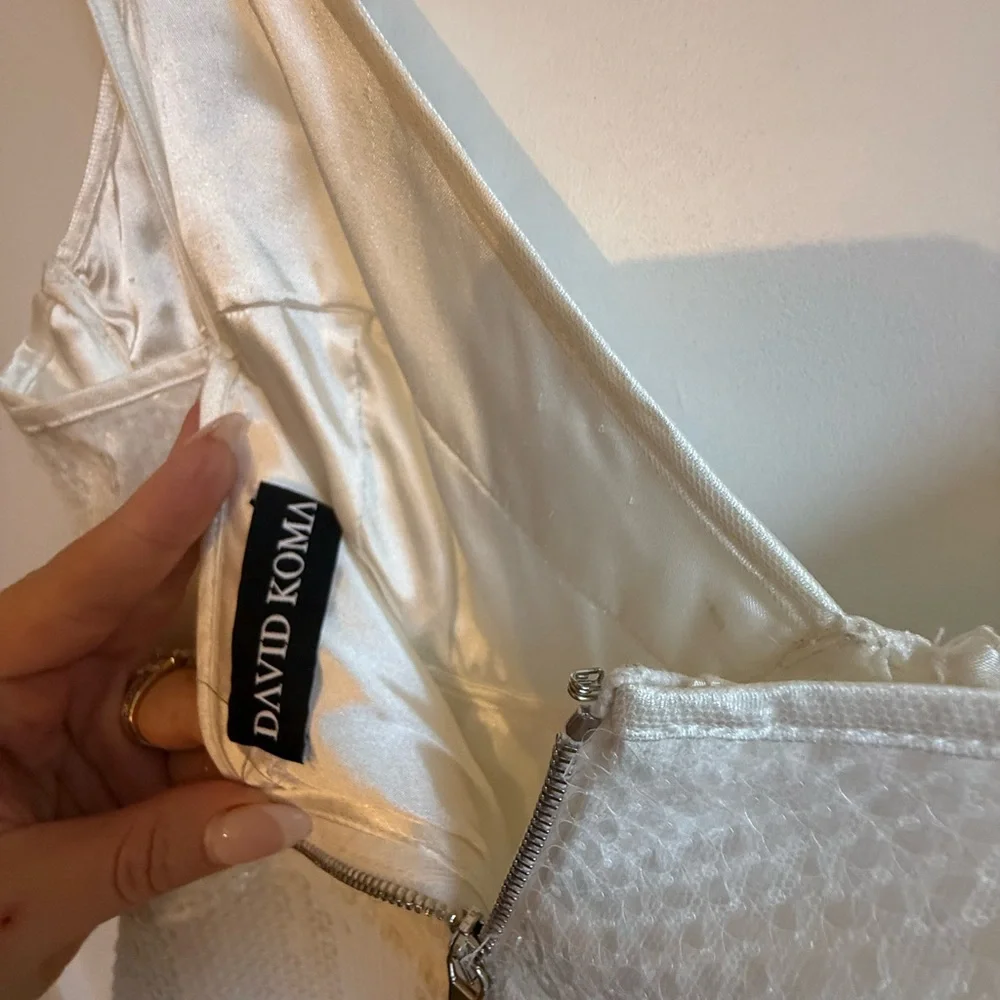 Elegant White Sequin Dress - Picture 4 of 6